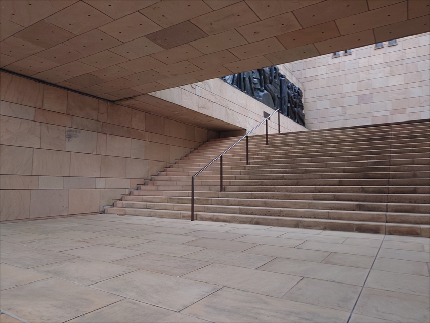 MOA美術館
かっこいい階段
